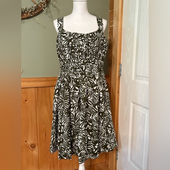 $428 KATE SPADE NEW YORK ORCHID PRINT RUCHED SUNDRESS SLEEVELESS DRESS - Picture 1 of 14